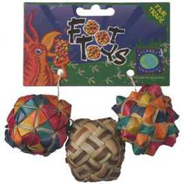 WOVEN SQUARE FOOT TOY